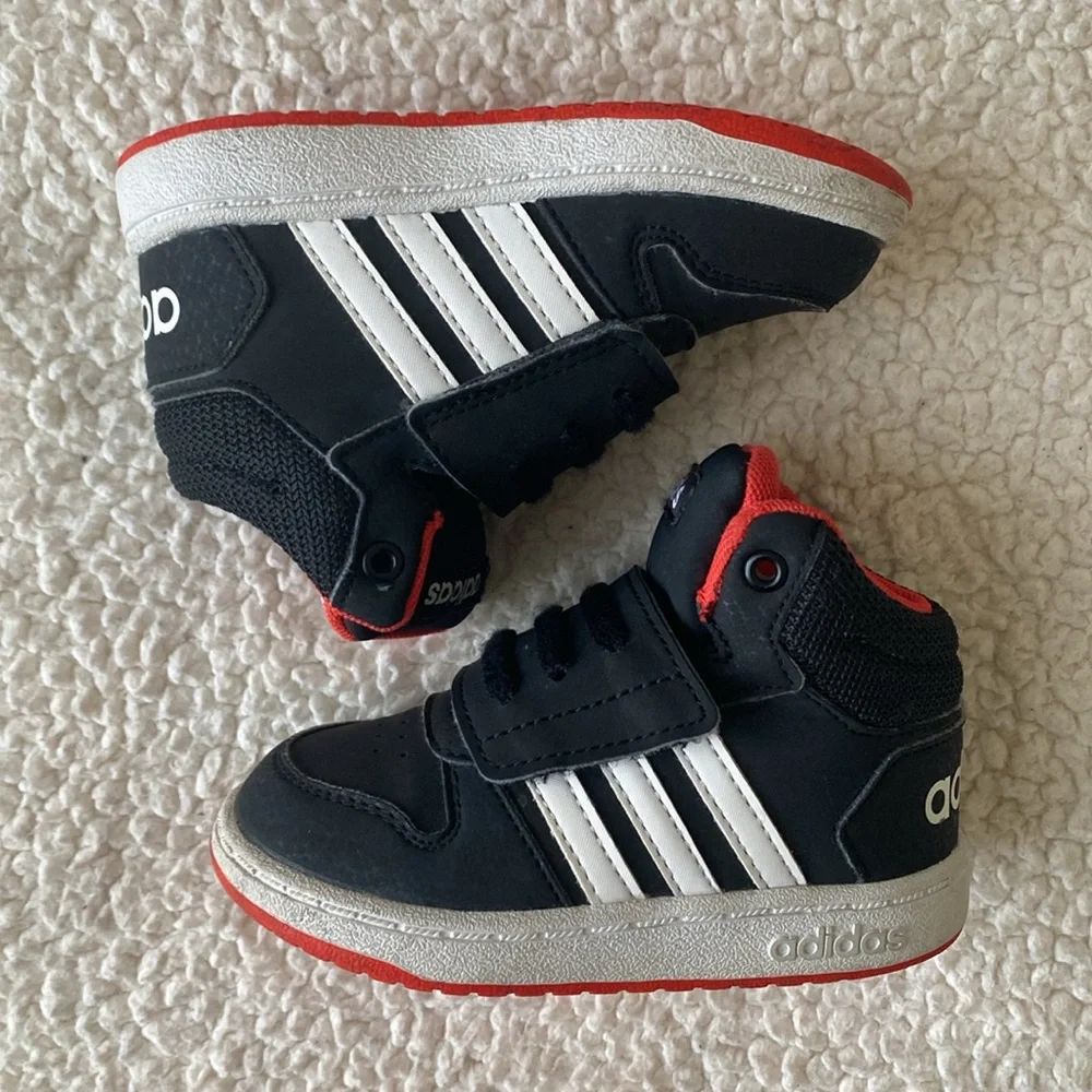 Adidas Baby Unisex High-Top Sneaker